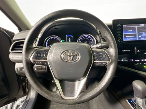 Used 2023 Toyota Camry LE w/ Convenience Package FWD image 17