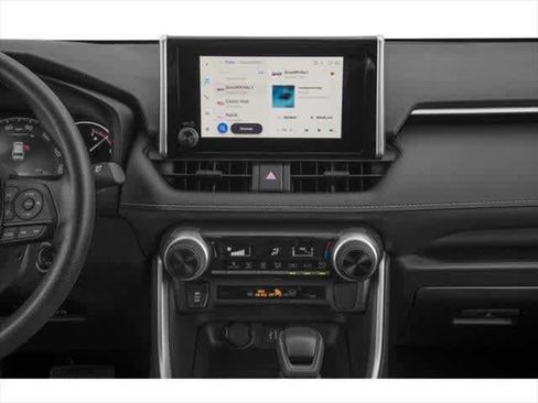 Used 2025 Toyota RAV4 LE FWD image 7