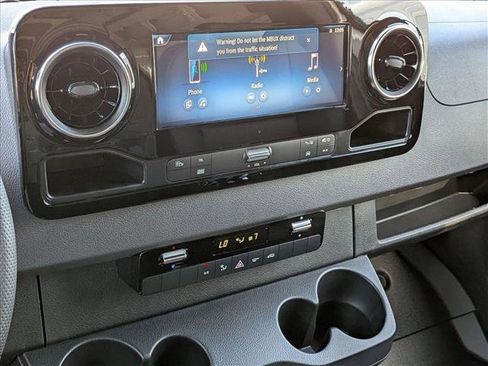 New 2026 Mercedes-Benz Sprinter 2500 image 11