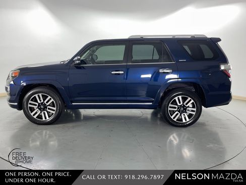 Used 2015 Toyota 4Runner Limited image 9