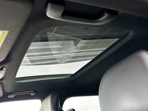 Certified 2024 Kia EV6 GT-Line w/ GT-Line White Seat Package image 20