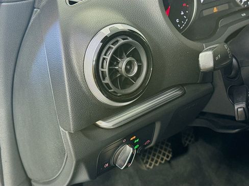 Used 2015 Audi A3 1.8T Premium image 10