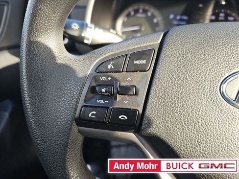 Used 2019 Hyundai Tucson SE image 39