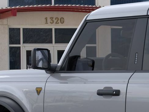 New 2026 Ford Bronco Badlands AWD/4WD image 23