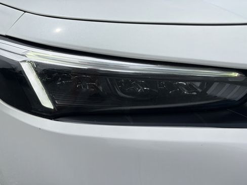 Used 2023 Honda Civic Sport image 22