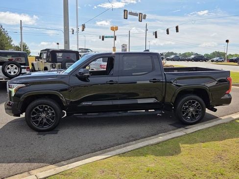 Used 2023 Toyota Tundra Platinum AWD/4WD image 4
