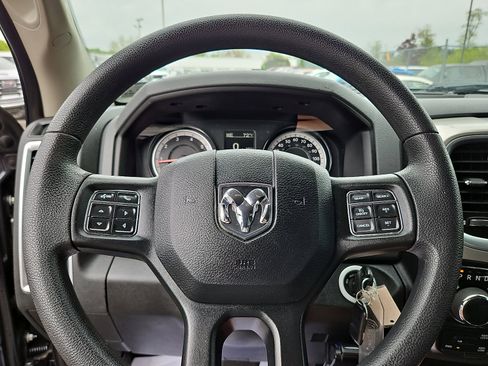 Used 2020 RAM 1500 Classic Warlock AWD/4WD image 19