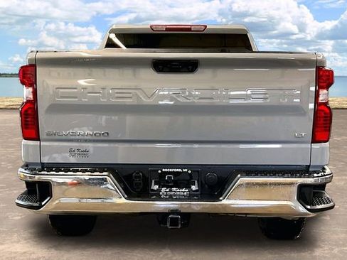 Used 2024 Chevrolet Silverado 1500 LT image 5