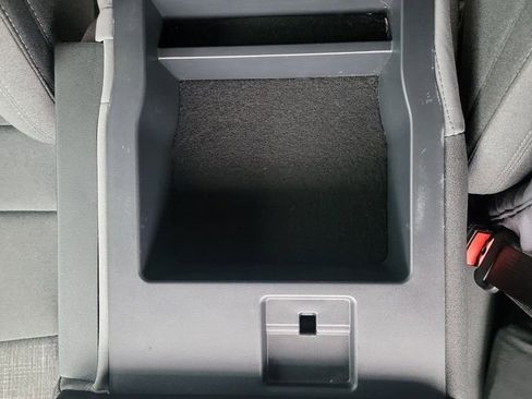 Used 2022 Ford F150 XLT w/ XTR Package image 27