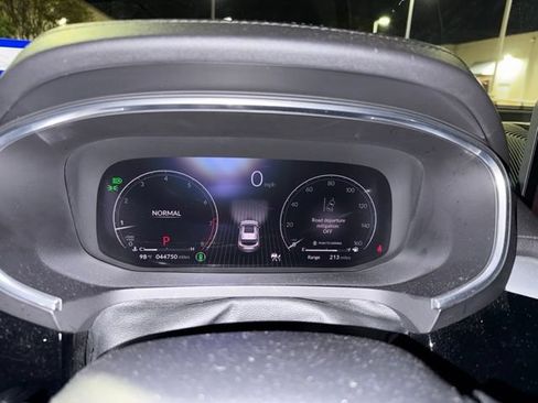 Used 2023 Acura MDX SH-AWD w/ Technology Package image 8