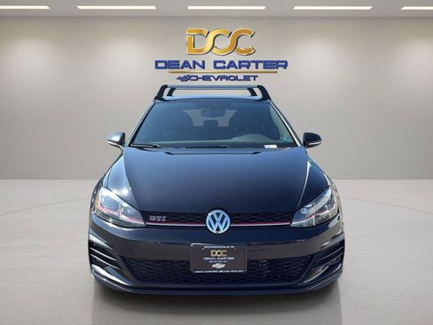 Used 2021 Volkswagen GTI SE FWD image 8