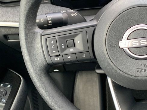 New 2026 Nissan Kicks SV w/ SV Premium Package image 9