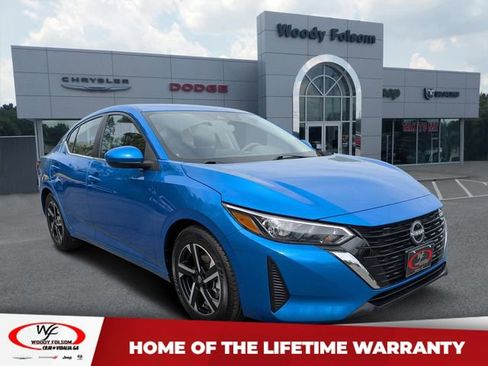 Used 2024 Nissan Sentra SV image 1