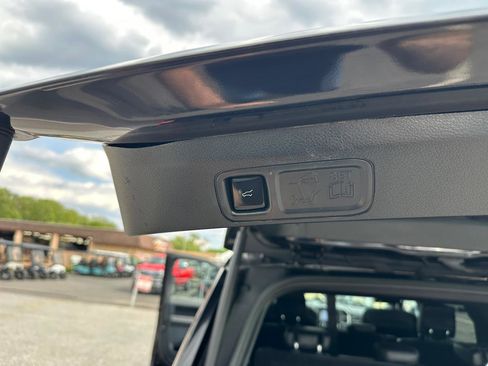 Used 2021 Ford Expedition Max XLT AWD/4WD image 29