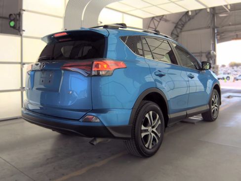 Used 2017 Toyota RAV4 LE w/ All Weather Liner Package FWD image 1