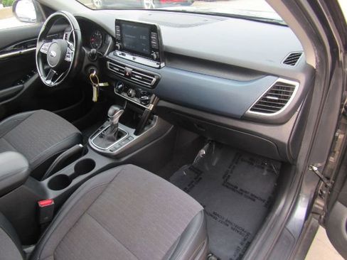 Used 2021 Kia Seltos S image 25