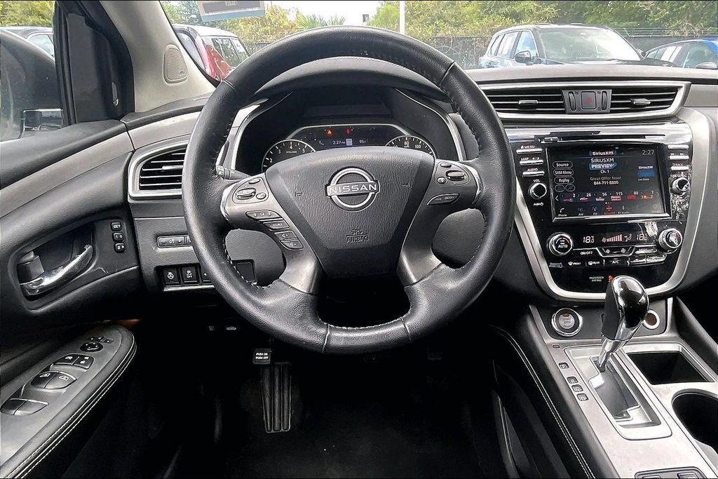 Used 2023 Nissan Murano SL AWD/4WD image 8