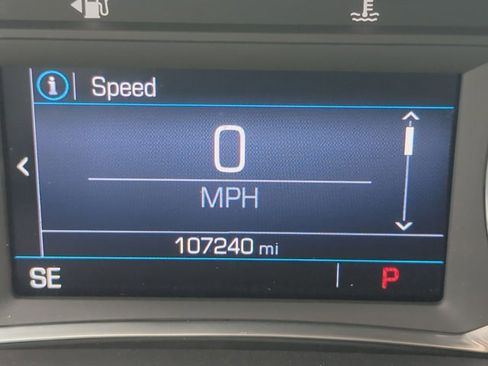 Used 2020 GMC Acadia SLE w/ LPO, Floor Liner Package image 7