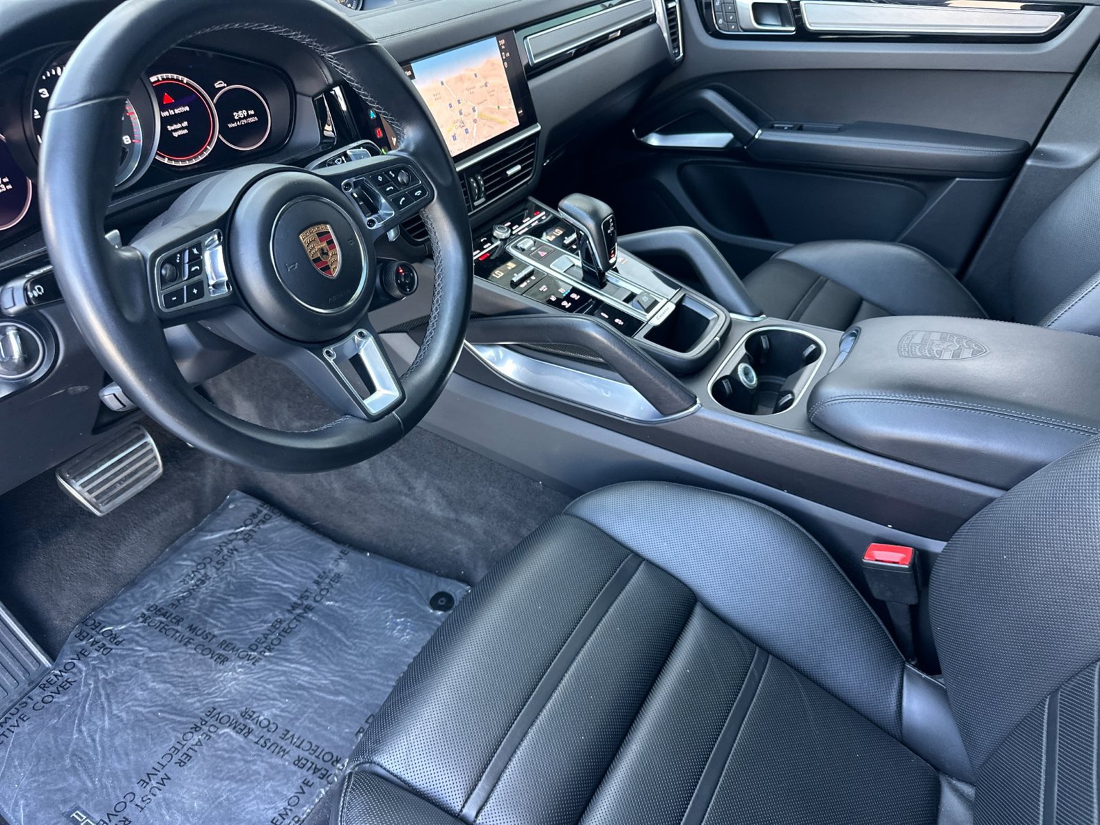 Used 2022 Porsche Cayenne Turbo w/ Assistance Package AWD/4WD image 5
