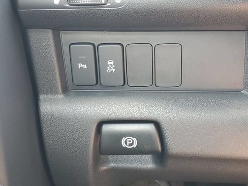 Used 2014 Honda Pilot Touring image 25