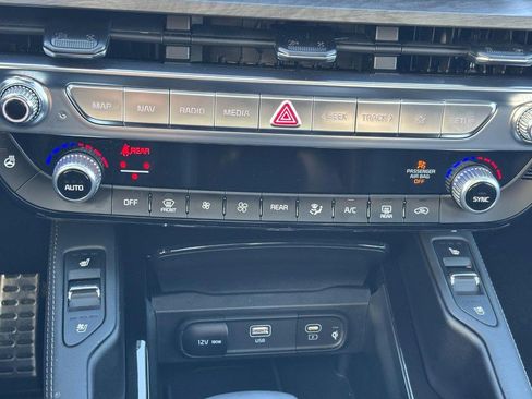 Used 2025 Kia Telluride SX Prestige X-Line image 27