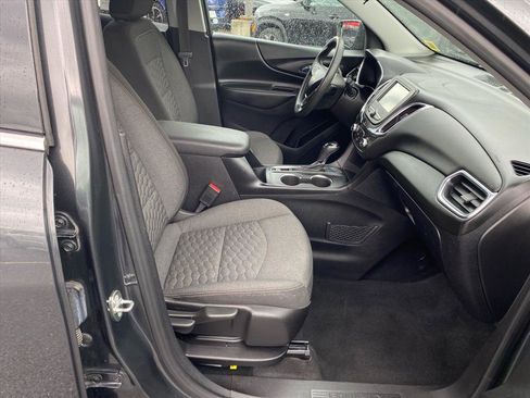 Used 2018 Chevrolet Equinox LT FWD image 23