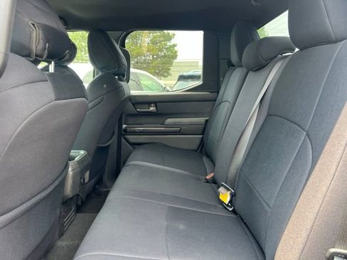 Used 2025 Toyota Tacoma TRD Sport AWD/4WD image 15