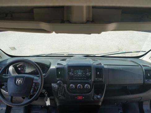 Used 2019 RAM ProMaster 1500 w/ Interior Convenience Group FWD image 17