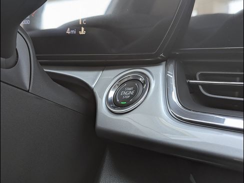 New 2026 Chevrolet Trax LT w/ Driver Confidence Package FWD image 21