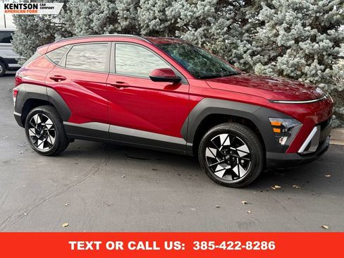 Used 2025 Hyundai Kona SEL image 12