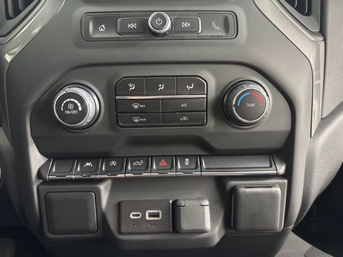 Used 2023 Chevrolet Silverado 1500 Custom AWD/4WD image 28