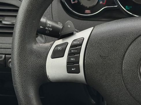 Used 2010 Chevrolet Malibu LT image 16