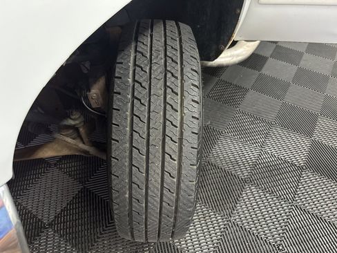 Used 2014 Chevrolet Silverado 2500 LT image 35