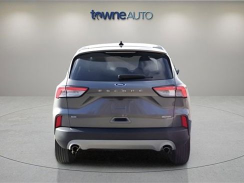 Used 2022 Ford Escape SE w/ Convenience Package image 4
