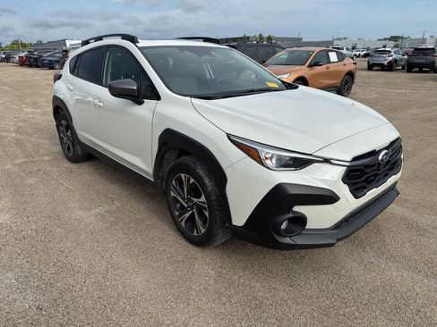 Used 2024 Subaru Crosstrek 2.0i Premium AWD/4WD image 4
