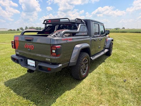 Used 2022 Jeep Gladiator Overland w/ Popular Equipment Package AWD/4WD image 5