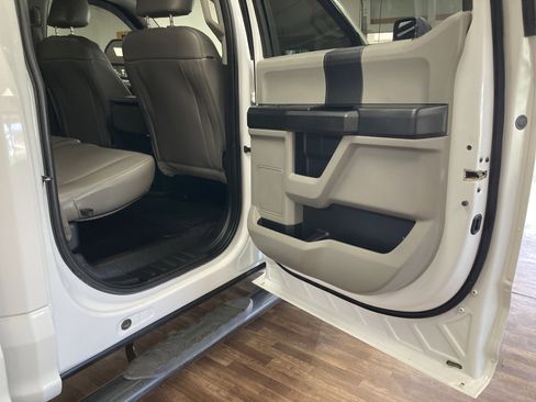 Used 2019 Ford F250 XL w/ Power Equipment Group AWD/4WD image 16