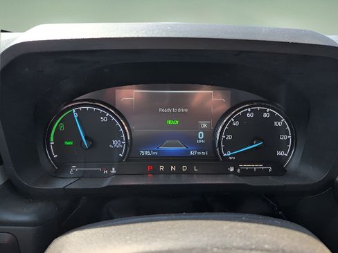 Used 2022 Ford Maverick Lariat w/ Lariat Luxury Package FWD image 11