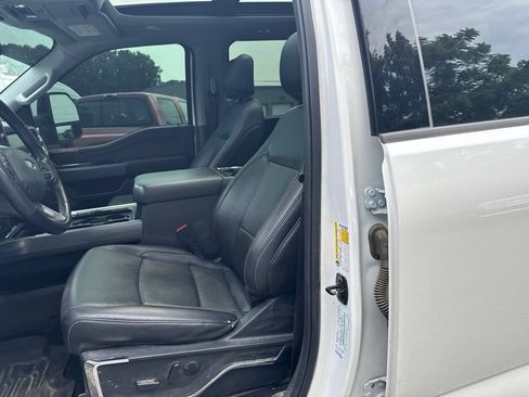 Used 2024 Ford F250 Lariat w/ Lariat Ultimate Package AWD/4WD image 10