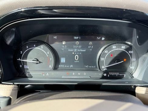 Certified 2021 Lincoln Corsair FWD w/ Premium Package image 18