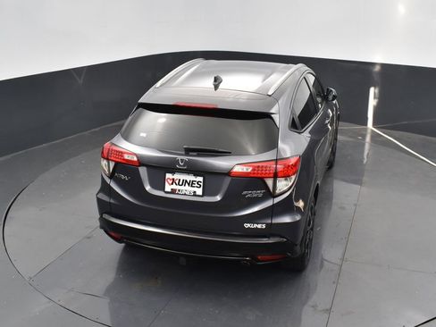 Used 2021 Honda HR-V Sport image 36