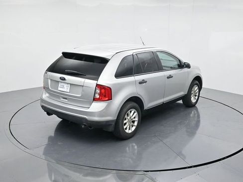 Used 2013 Ford Edge SE FWD image 38