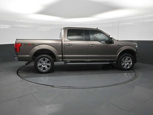 Used 2019 Ford F150 Lariat w/ Equipment Group 502A Luxury image 9