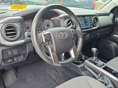 Used 2022 Toyota Tacoma SR5 image 14