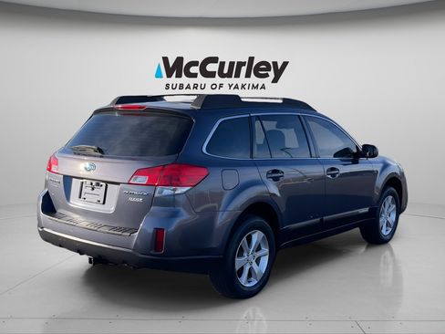 Used 2014 Subaru Outback 2.5i w/ Alloy Wheel Package image 5