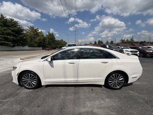 Used 2017 Lincoln MKZ Premiere FWD image 4