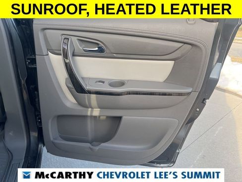 Used 2014 GMC Acadia SLT image 23