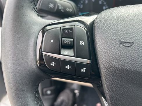 Used 2022 Ford Escape SEL image 25