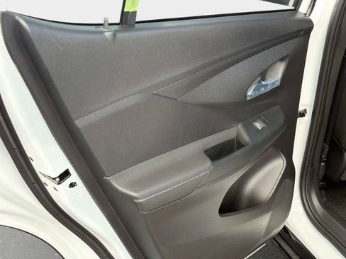 New 2026 Buick Envista Sport Touring image 11