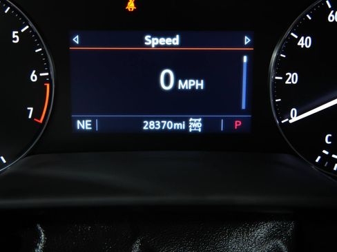 Used 2023 Buick Envision Preferred AWD/4WD image 31
